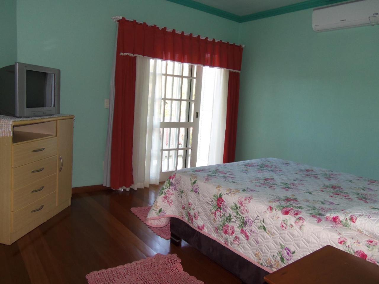 Casa Ampla Com Comodos Confortaveis 格拉玛多 外观 照片